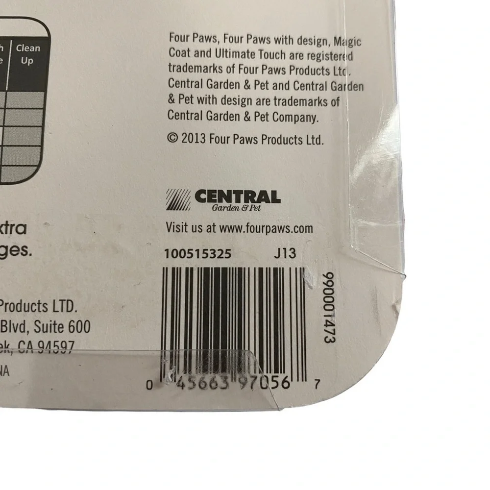Four Paws Magic Coat Palm Control Shedding Tool‎ - Reduces Shedding NEW